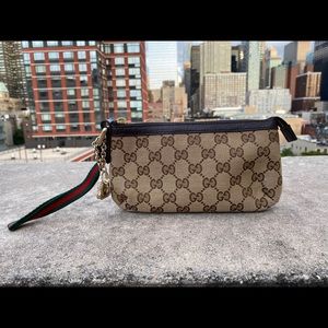 Gucci fabric wristlet